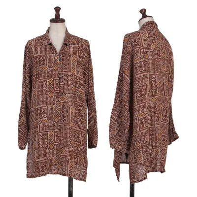 Y's Geometric Print Side Slit Blouse