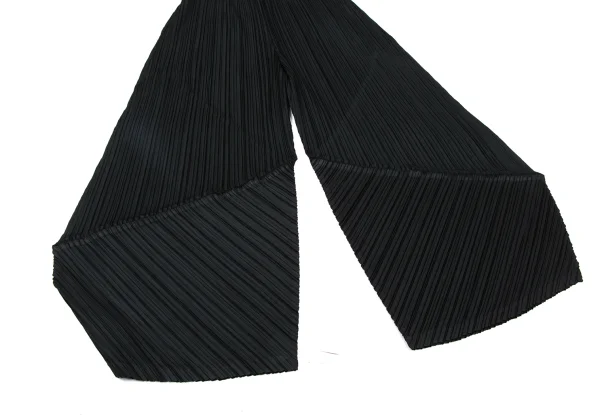 PLEATS PLEASE THICKER BOTTOMS Switching Wide Pants K-176087_005