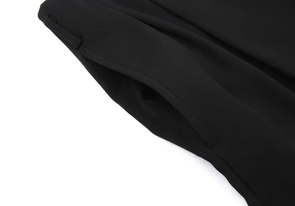 COMME des GARCONS HOMME PLUS Wool Tuck Shorts K-176101_003