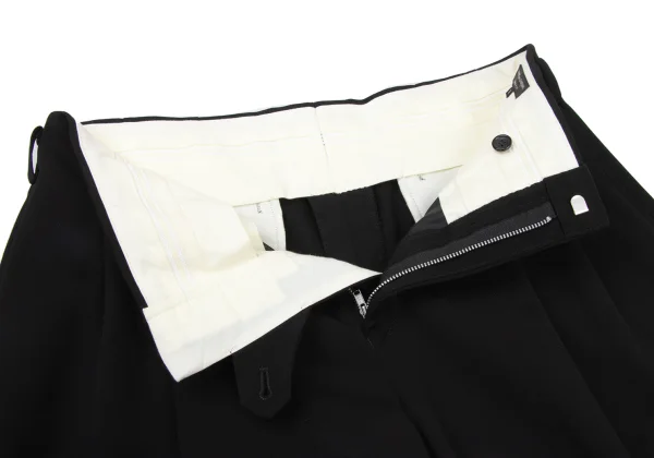 COMME des GARCONS HOMME PLUS Wool Tuck Shorts K-176101_005
