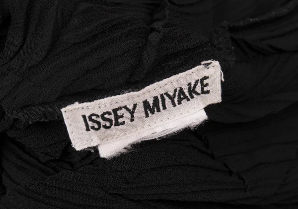 ISSEY MIYAKE Tuck Pleats High-Neck Top K-176125_014
