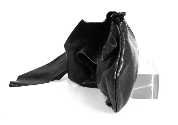 Vivienne Westwood Orb Embellished Leather Han Bag K-176359_003