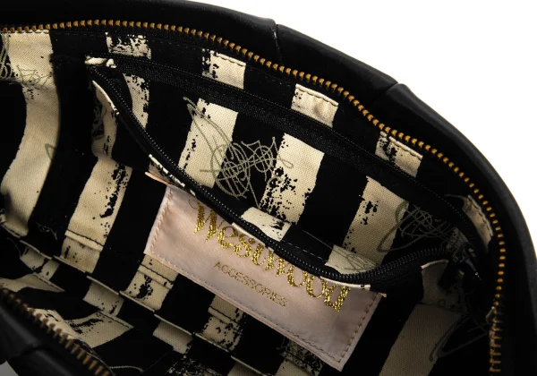 Vivienne Westwood Orb Embellished Leather Han Bag K-176359_010