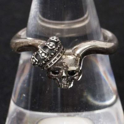 ジャスティンデイビス Justin Davis クラウンスカルブラックダイヤリング