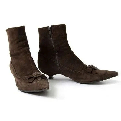 【SALE】ミュウミュウmiumiu スエードショートブーツ