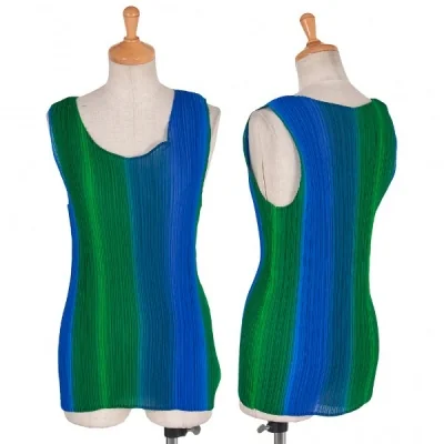 【SALE】イッセイミヤケISSEY MIYAKE ストライプカラーグラデーションノースリーブトップス