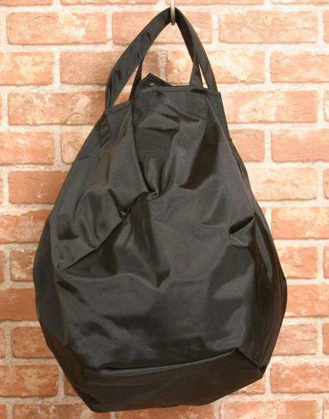 コムデギャルソンCOMME des GARCONS サッカーボールバッグ 黒 (U-748)