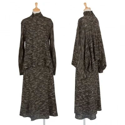 ヒロコビスHIROKO BIS 混紡ハイネックニットセットアップ 黒ベージュ