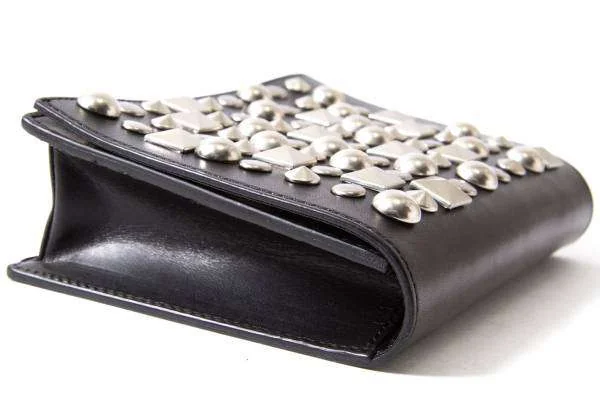 ジュンヤワタナベJUNYA WATANABE スタッズレザーミニポーチ 黒 (K-30124)