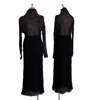 イッセイミヤケISSEY MIYAKEハイネック長袖プリーツカットソー 黒M (K