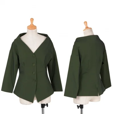 ジジリgigli ノーカラーストレッチタフタ光沢ショートジャケット グリーン