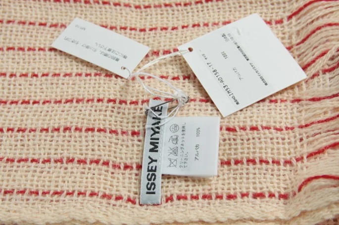 Brand new ! ISSEY MIYAKE Alpaca scarf(K-2696) K-2696_004