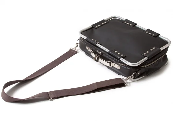 バッグ JEAN PAUL GAULTIER PIPE FRAME BAG Would you wear this 90s