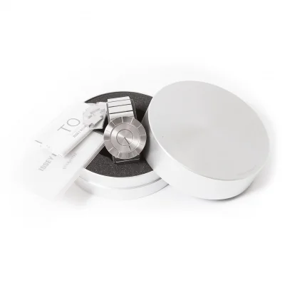 イッセイミヤケISSEY MIYAKE TO by 吉岡徳仁 ステンレススチールウォッチ