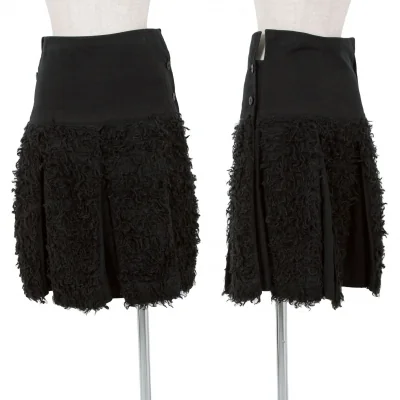 イッセイミヤケISSEY MIYAKE ファー貼り付けプリーツスカート