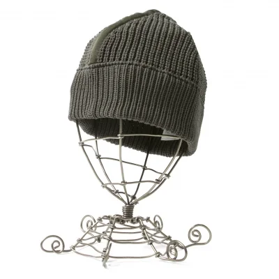 イッセイミヤケ メンISSEY MIYAKE MEN ポリニットキャップ カーキ