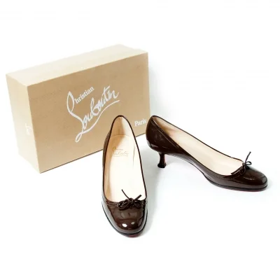 【SALE】クリスチャンルブタンChristian Louboutin パテントレザーローヒールパンプス