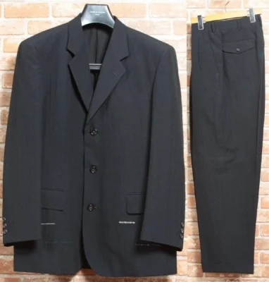 コムデギャルソン オムHOMME シワ加工刺繍デザインセットアップM/L 黒