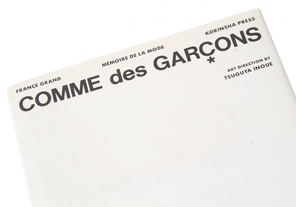 コムデギャルソンCOMME des GARCONS MEMOIRE DE LA MODE COMME