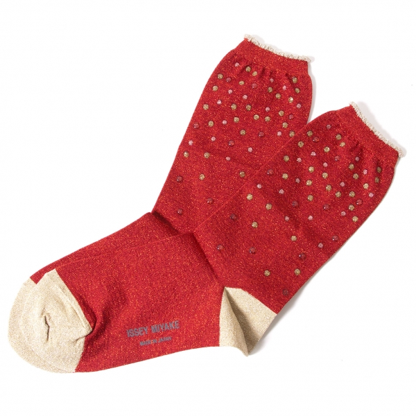 ISSEY MIYAKE　イッセイミヤケ　スヌード レッド　赤 ISSEY MIYAKE イッセイミヤケ スヌード レッド 赤 ISSEY MIYAKE