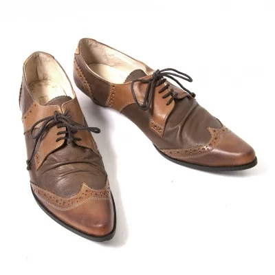 【SALE】オウバニスターAU BANNISTER ポインテッドトゥウイングチップシューズ