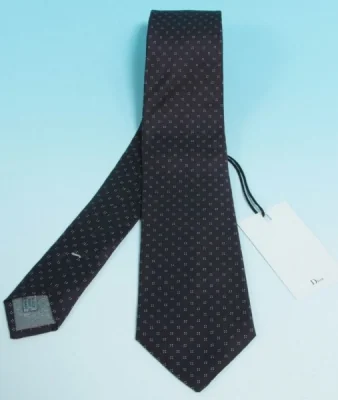 Brand new ! Dior HOMME dot pattern silk tie(K-3416)