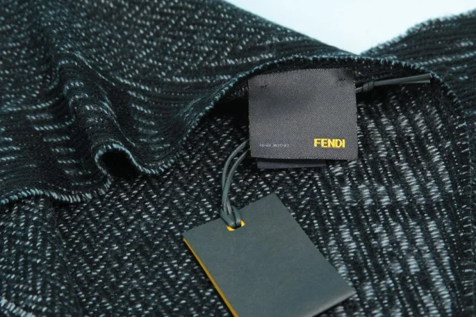 Brand new ! FENDI wool scarf(K-3448) K-3448_004