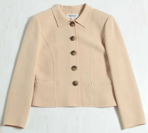 P-AM112   P-AM112_001