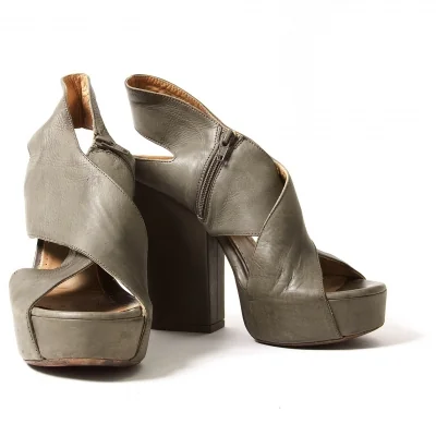 ヴィック マティVic Matie クロスレザーオープントゥ