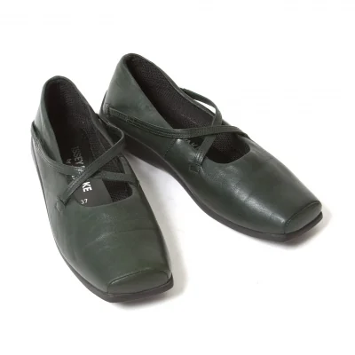 イッセイミヤケ×レペットISSEY MIYAKE×repetto レザーバレエシューズ