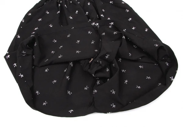 COMME des GARCONS ドット柄刺繍スカート COMME des GARCONS ドット柄刺繍スカート コムデギャルソンCOMME des