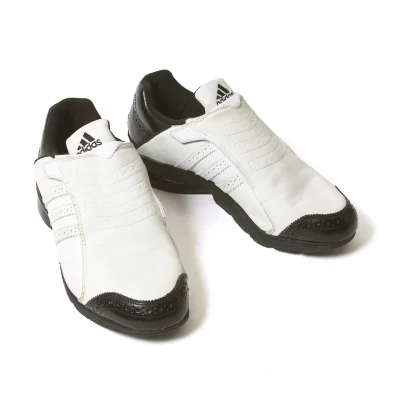 ヨウジヤマモト×アディダスYohji Yamamoto×adidas メダリオンスニーカー