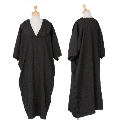 コムコム コムデギャルソンCOMME des GARCONS ポリ製品染め刺繍ワンピース