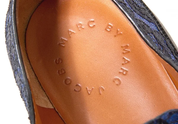 【SALE】マークバイマークジェイコブスMARC by MARC JACOBS 花柄レース貼り付けレザーシューズ 青黒37（23.5位） K-57692_014