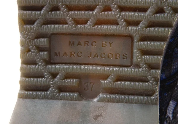 【SALE】マークバイマークジェイコブスMARC by MARC JACOBS 花柄レース貼り付けレザーシューズ 青黒37（23.5位） K-57692_007
