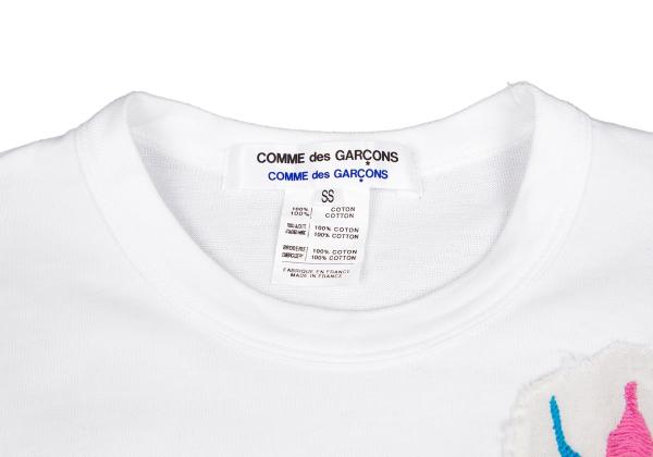 コムコム コムデギャルソンCOMME des GARCONS パッチデザインTシャツ 白青ピンクSS K-57991_003