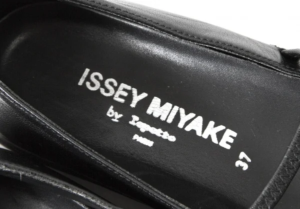 SALE】イッセイミヤケ×レペットISSEY MIYAKE×repetto レザーバレエ