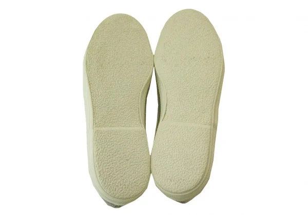COMME des GARCONS スニーカー シルバー 2005524M0284 COMME des GARCONSのフリマアイテム一覧