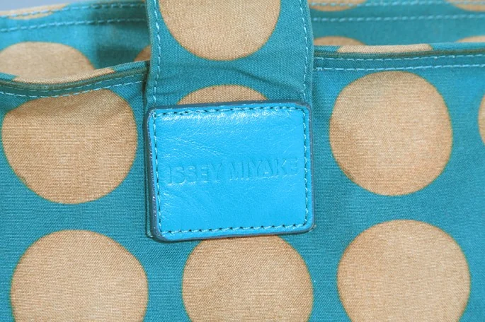 ISSEY MIYAKE dyed polka dots canvas tote bag K-4631_007