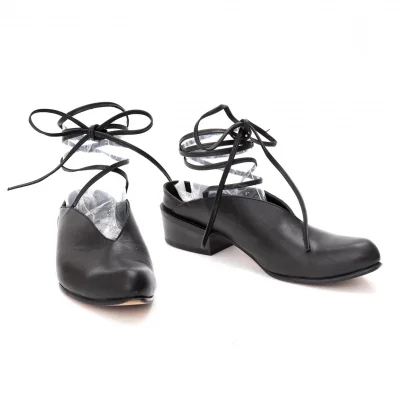 【SALE】タケシコウサカバイ ワイズ ピンクレーベルTAKESHI KOSAKA by Y's Pink Label レザーストラップパンプス