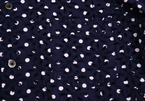 【SALE】コムコム コムデギャルソンCOMME des GARCONS ドットプリントエンブロイダリーレースラウンドカラーシャツ 紺白S K-65852_009