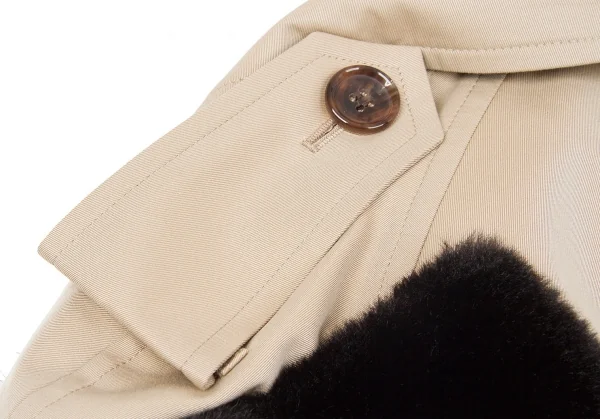 新品!【SALE】ジュンヤワタナベ コムデギャルソンJUNYA WATANABE COMME des GARCONS ファー装飾デザイントレンチポンチョコート ベージュS K-67304_014