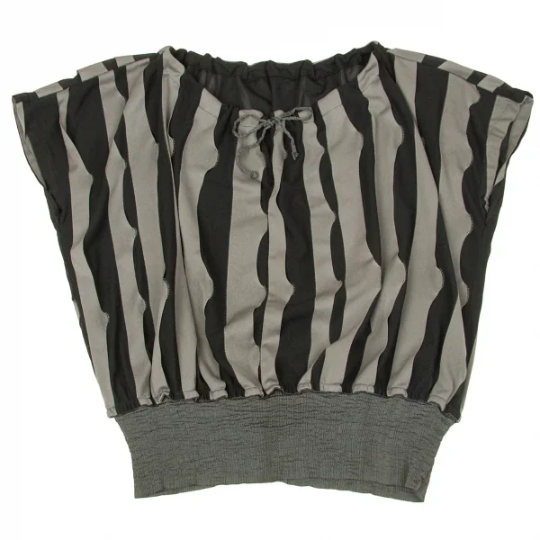 【SALE】イッセイミヤケ ミーISSEY MIYAKE me ストライププリーツチュニックトップス グレー黒M位 K-67414_002