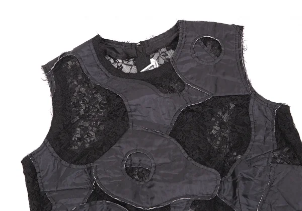 【SALE】コムコム コムデギャルソンCOMME des GARCONS モチーフパッチデザインレースノースリーブ 黒XS K-67583_003