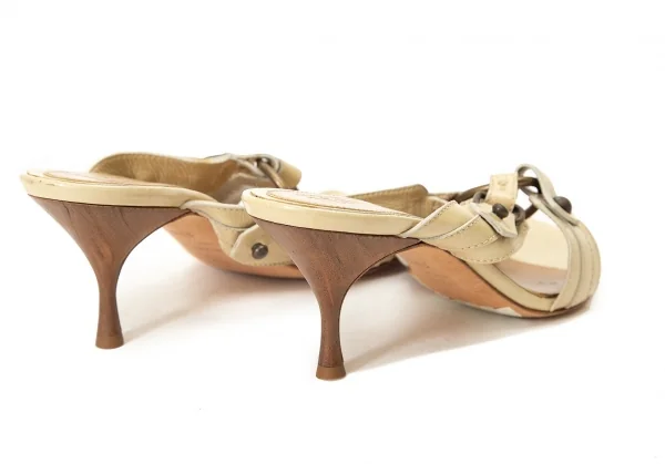 アレキサンダーマックイーン Alexander McQUEEN リングベルトサンダル ベージュ35.5（22.5位） K-69075_008