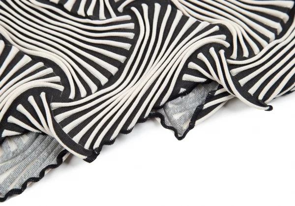 ISSEY MIYAKE Emboss Design Sleeveless Dress K-70073_007