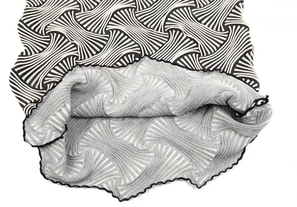 ISSEY MIYAKE Emboss Design Sleeveless Dress K-70073_008