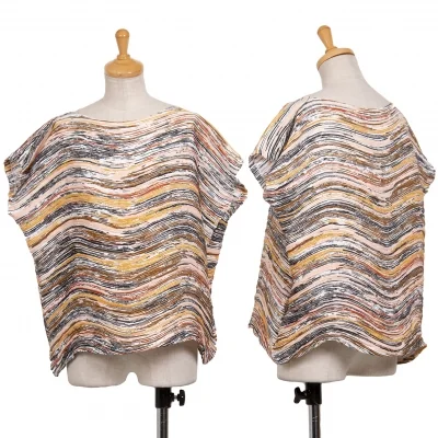 イッセイミヤケISSEY MIYAKE ペイント柄ノースリーブワイドトップス