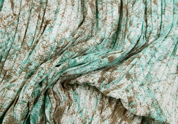 【SALE】イッセイミヤケISSEY MIYAKE シワプリーツペイント５分袖ワンピース 茶青2 K-70084_013