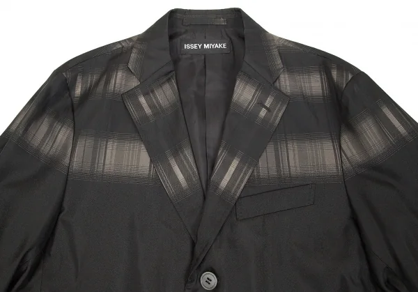 【SALE】イッセイミヤケ メン エーポックISSEY MIYAKE MEN A-POC グラデーションチェック３Bポリシルクジャケット 黒2 K-70196_002